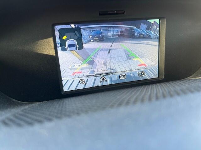 Ford TRANSIT 310 2.2 TDCI L2H3 Trend CAMERA I AIRCO I IMPERIAAL I PDC I TREKHAAK