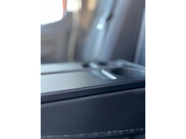 Ford TRANSIT 350 2.0 TDCI L3H2 Trend 130PK FWD CAMERA I TREKHAAK I LED LAADRUIMTE I RESERVEWIEL I ALL WHEATHER BANDEN