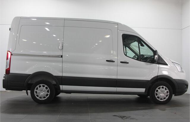 Ford TRANSIT 290 2.0 TDCI L2H2 Trend - 3 pers. - Airco / Trekhaak / Cruise
