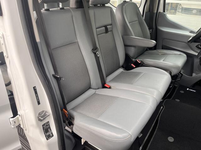 Ford TRANSIT 310 2.2 TDCI DC Openlaadbak Pick-up Airco Trekhaak 2150kg trekgewicht Bluetooth telefoon voorbereiding 7-Persoons Euro 5 open laadbak P-up Bakwagen Bpm vrij voor particulier gebruik!!