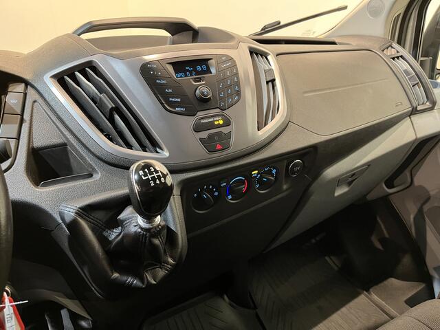 Ford TRANSIT 2.0 TDCI L2H2 130 PK Trend / Euro 6 / Airco / Cruise Control / Trekhaak / PDC / 3-Zits / 42.300 KM !! BPM VRIJ !!