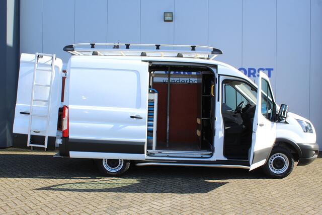 Ford TRANSIT 290 2.0-105pk TDCI L2H2 Ambiente. Totaal 6 stuks, rest wordt nog gepubliceerd. Compleet ingerichte Ford Transit ! Slechts 75.000km ! Camera, pdc v+a, airco, ladder achterd., opstaptrede met trekhaak, imperiaal met ladder, omvormer naar 220V etc etc.