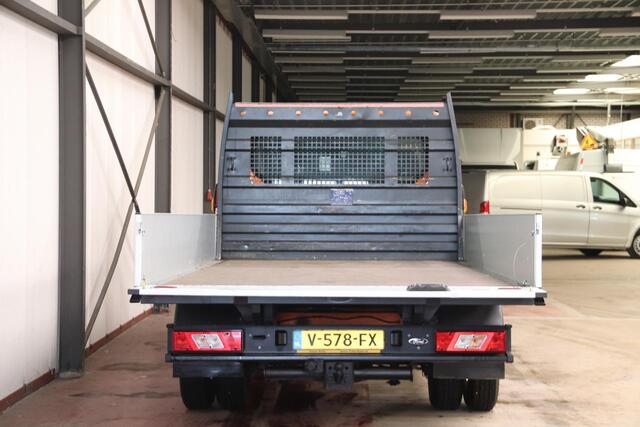 Ford TRANSIT met nieuwe NIEUWE MOTOR OPEN LAADBAK DUBBELLUCHT TREKHAAK 2800KG