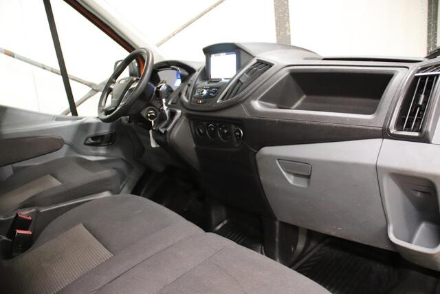 Ford TRANSIT met nieuwe NIEUWE MOTOR OPEN LAADBAK DUBBELLUCHT TREKHAAK 2800KG