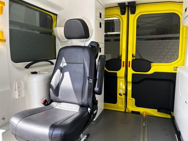Ford TRANSIT Ambulance Turbo Diesel Ambulance - Overhauled Engine at 98.000 kilometres
