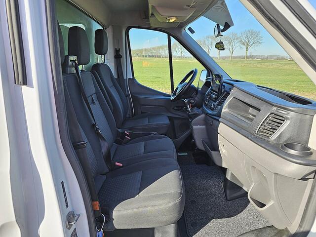 Ford TRANSIT 2.0 TDCI Bakwagen Laadklep Airco 170Pk Spoiler Euro6 CarPlay!