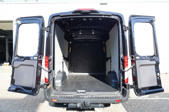 Ford TRANSIT Trend L2H2 350 165PK AUTOMAAT STYLING KIT