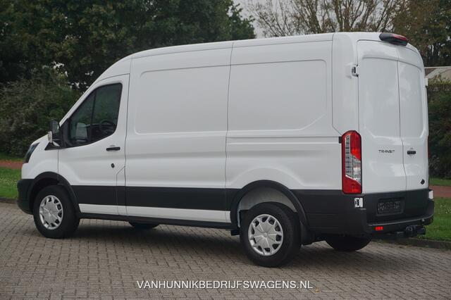 Ford TRANSIT 350M 130PK L2H2 BPM VRIJ!! Airco, Navi, Camera, Trekhaak!! NR. B02*