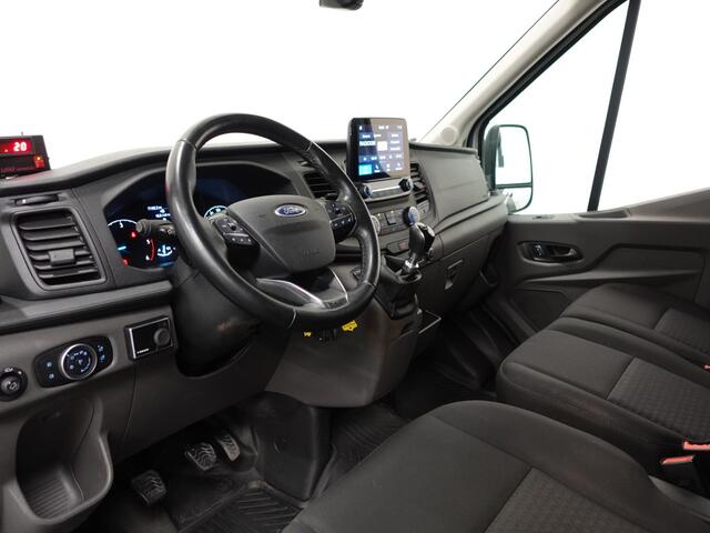 Ford TRANSIT 350 131pk L2H2 Trend Apple Carplay/ Android Auto Camera Cruise control 3-Zits Airco Euro6