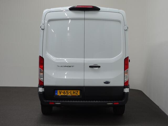 Ford TRANSIT 350 131pk L2H2 Trend Apple Carplay/ Android Auto Camera Cruise control 3-Zits Airco Euro6