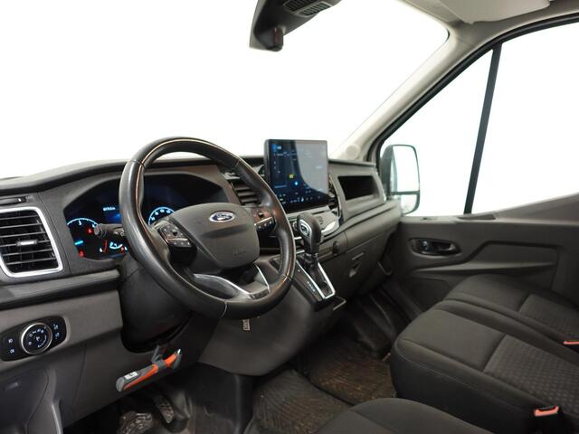 Ford TRANSIT 330 2.0 TDCI L3H2 Trend Navigatie Camera Carplay Trekhaak Cruise control Airco