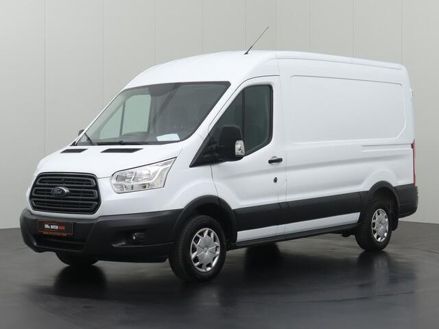 Ford TRANSIT 2.0TDCI 130PK L2H2 | Airco | Cruise | 3-Persoons | Betimmering