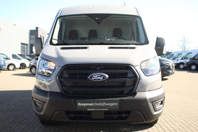 Ford TRANSIT 350 2.0TDCI 165pk L2H2 Trend | Automaat | 2800kg trekgewicht | Carplay/Android | Camera | Cruise | Sync 4 13" | Lease 717,- p/m