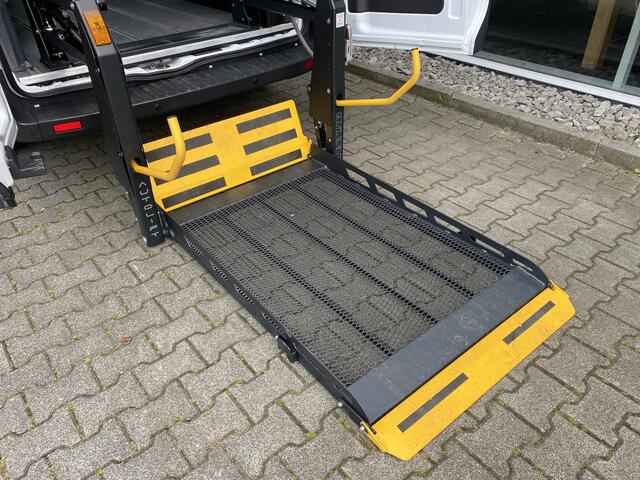 Ford TRANSIT Kombi Rolstoelbus / Personenbus 350 2.0 TDCI L3H2 Trend (Zeer nette en multifunctionele bus met automaat!)