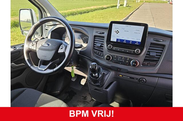 Ford TRANSIT 2.0 TDCI L1H1 Dubbelcabine Airco Trekhaak Deuren Navi Xenon ACC Camera Euro6!