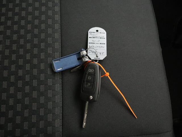 Ford TRANSIT 2.0TDI 130PK Bakwagen+Laadklep | Navigatie | Camera | Airco | Cruise