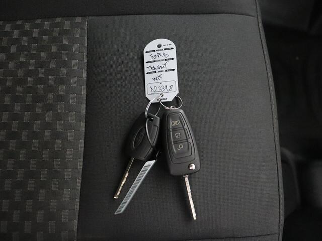 Ford TRANSIT 2.0TDCI 170PK L4H3 Jumbo | Airco | Camera | 3-Persoons