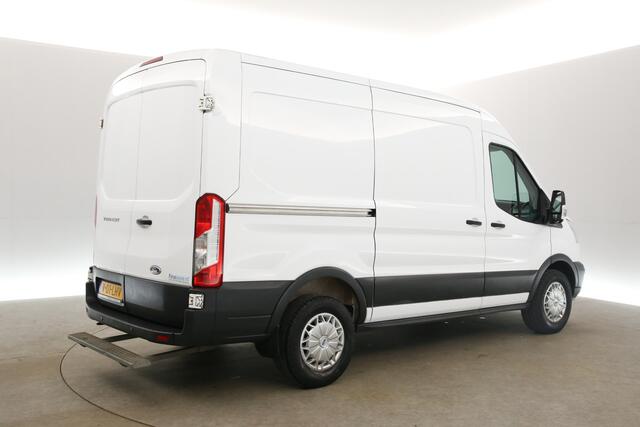 Ford TRANSIT 350 2.0 TDCI L2H2 Trend 170PK Airco Cruise LED 2xSchuifdeur PDC 3 Persoons Stoelverw. Treeplank