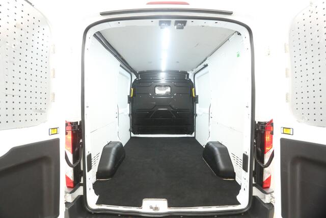 Ford TRANSIT 350 2.0 TDCI L2H2 Trend 170PK Airco Cruise LED 2xSchuifdeur PDC 3 Persoons Stoelverw. Treeplank