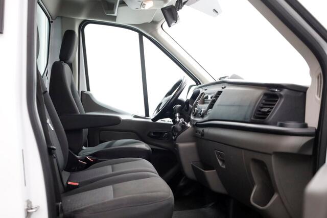 Ford TRANSIT 350 2.0 TDCI 130pk Bakwagen met laadklep 1.211kg laadvermogen 03-2022