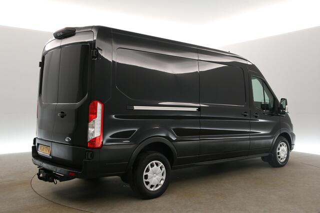 Ford TRANSIT 2.0 TDCI L3H2 130PK Airco Camera Cruise PDC 3 Persoons LED Elektrpakket Trekhaak
