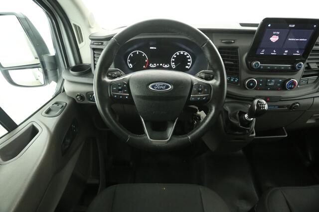 Ford TRANSIT 350 2.0 TDCI L2H2 Trend Airco Cruise Camera Carplay LED 3 Persoons PDC Elektrpakket