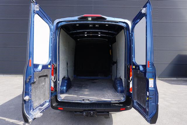 Ford TRANSIT 350 | 2.0 TDCI | L2H2 | Trail MHEV | Camera | Trekhaak | Leder