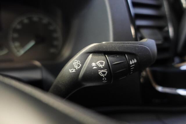 Ford TRANSIT L2H2 Trend Navigatie 360° Camera Apple Carplay/ Android Auto Cruise control Trekhaak