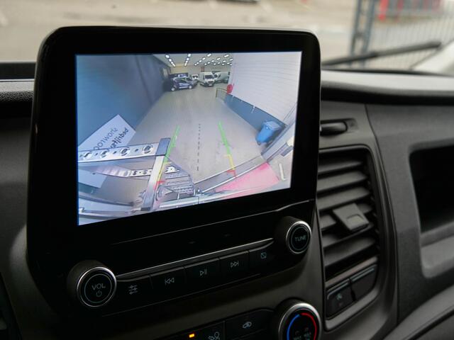 Ford TRANSIT 350 2.0 TDCI 130PK L3H2 Trend | TREKHAAK | CAMERA | APPLE CARPLAY |