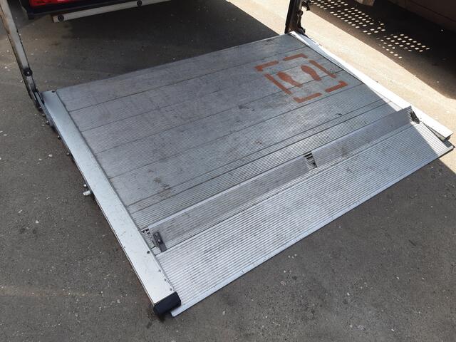 Ford TRANSIT Laadklep Zijdeur Airco Cruise control PDC voor & achter Camera