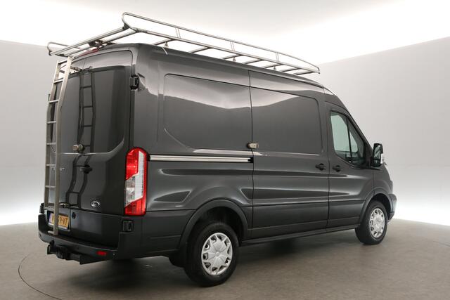Ford TRANSIT 330 2.0 TDCI L2H2 Trend 170PK Airco Camera Cruise PDC 3 Persoons Imperiaal Trekhaak
