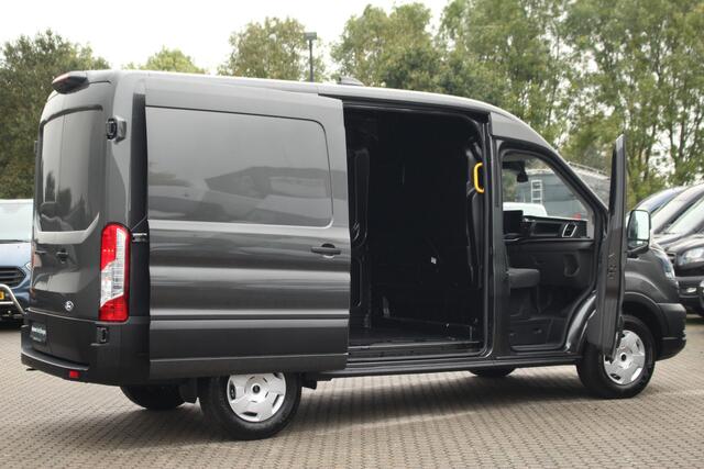 Ford TRANSIT 350 2.0TDCI 165pk L2H2 Trend | Automaat | 2800kg trekgewicht | Carplay/Android | Camera | Cruise | Sync 4 13" | Lease 735,- p/m