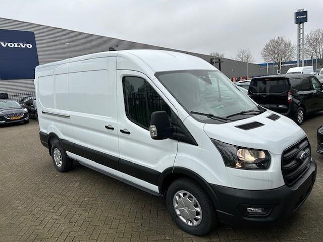 Ford TRANSIT 350 2.0 TDCI Trend L3H2 Bestelauto 130 PK | Trekhaak | Cruise Control | 4-weg Passagiersstoel | Parkeersensoren