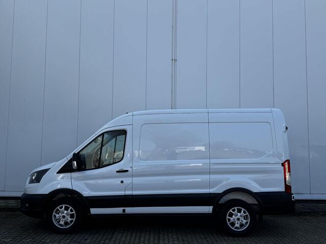 Ford TRANSIT 350 2.0 TDCI L2H2 Trend | 170PK Automaat | BPM VRIJ | Achteruitrijcamera |