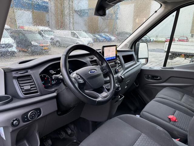 Ford TRANSIT 310 2.0 TDCI L2H2 Trend | Camera | Parkeersensoren | Trekhaak | Voorruitverwarming