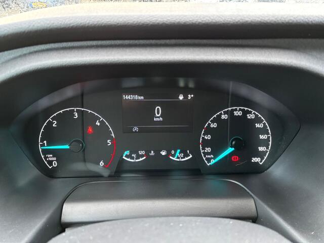 Ford TRANSIT 310 2.0 TDCI L2H2 Trend | Camera | Parkeersensoren | Trekhaak | Voorruitverwarming