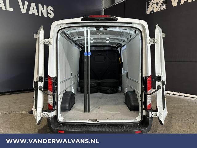 Ford TRANSIT 2.0 TDCI 131pk L3H2 Euro6 Airco | Camera | Navigatie | Android Auto | Stoelverwarming Verwarmde voorruit, Cruisecontrol, Parkeersensoren, Elektrisch verstelbare bestuurdersstoel, Bijrijdersbank