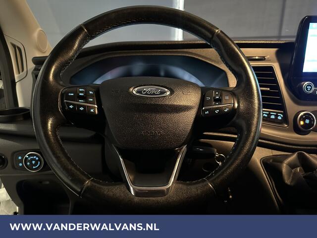 Ford TRANSIT 2.0 TDCI 131pk L3H2 Euro6 Airco | Camera | Navigatie | Android Auto | Stoelverwarming Verwarmde voorruit, Cruisecontrol, Parkeersensoren, Elektrisch verstelbare bestuurdersstoel, Bijrijdersbank
