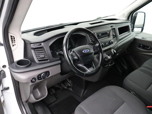 Ford TRANSIT 2.0TDCI 130PK L3H2 | Airco | Cruise | Betimmering | 3-Persoons