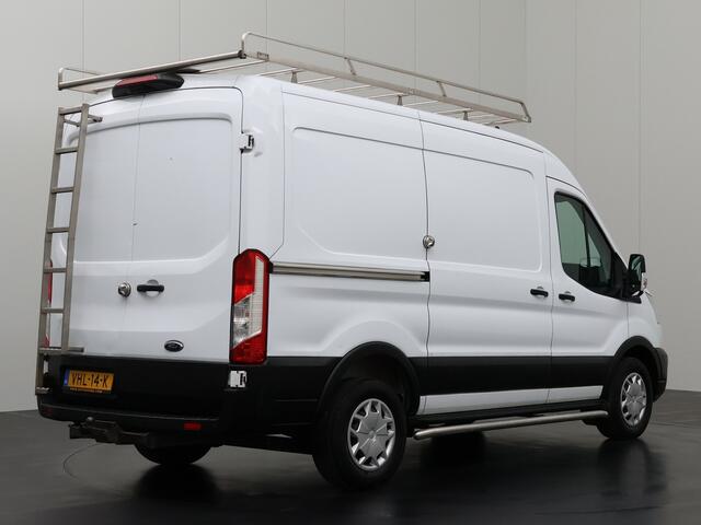 Ford TRANSIT 2.0TDCI 130PK L2H2 | Imperiaal | Trekhaak | Gate locks | Navigatie | Camera | Airco | Cruise | 3-Persoons