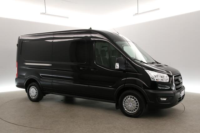 Ford TRANSIT 2.0 Ecoblue L2H2 Airco Camera Carplay Cruise LED 3 Persoons Trekhaak PDC
