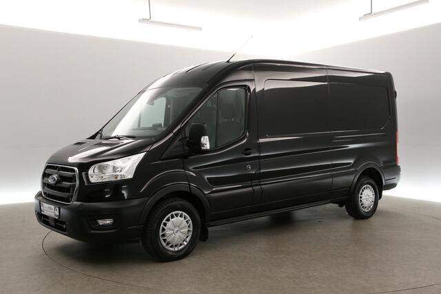 Ford TRANSIT 2.0 Ecoblue L2H2 Airco Camera Carplay Cruise LED 3 Persoons Trekhaak PDC