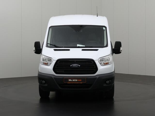 Ford TRANSIT 2.0TDCi 130PK L3H2 Dubbele Cabine 7-Persoons | Navigatie | Camera | Trekhaak | Airco | Cruise