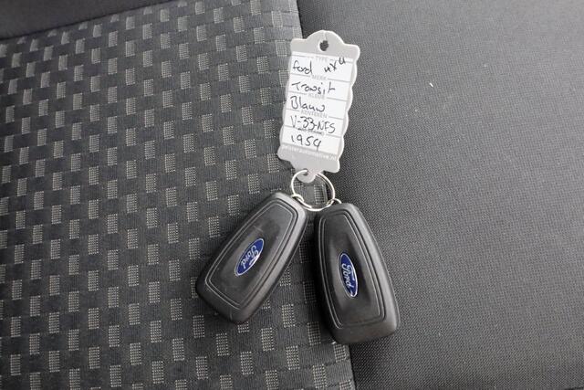 Ford TRANSIT 350 2.0 TDCI 130pk 4x4 L3H1 Trend D.C. Open laadbak met huif 06-2021