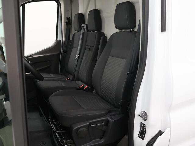 Ford TRANSIT 350 | 2.0 TDCI | L3 H3 | Trend | Parkeercamera | 360° graden camera | Navigatie | Laadruimte-pakket | Adaptive Cruise Control | 3-zits | Stoelverwarming | Apple Carplay |