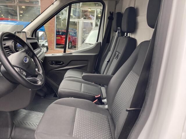 Ford TRANSIT 310 2.0 TDCI L2H2 Trend | Camera | Parkeersensoren | Trekhaak | Voorruitverwarming