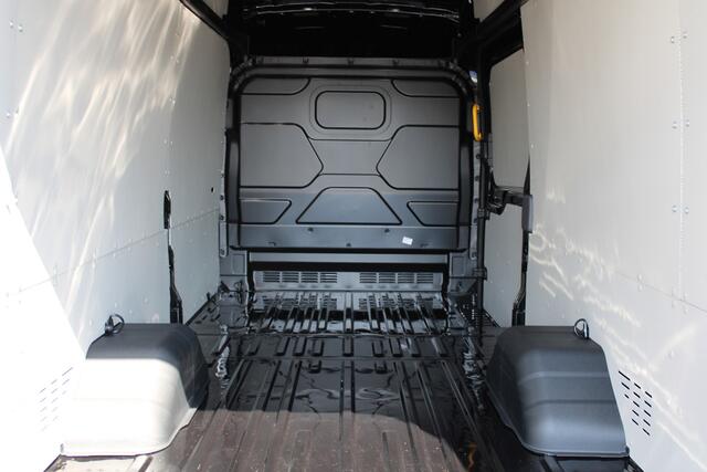 Ford TRANSIT 350 2.0 TDCI L4H3 Trend 165pk RWD - 3500kg trekgewicht - Dubbellucht - 360 Camera - ACC - Trekhaak - Navigatie - Carplay - Rijklaar