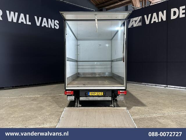 Ford TRANSIT 2.0 TDCI 130pk Bakwagen Laadklep Euro6 Airco | 951kg laadvermogen | Camera | Navigatie | Cruisecontrol LM velgen, Verwarmde voorruit, Stoelverwarming, Bijrijdersbank, 2500kg trekvermogen