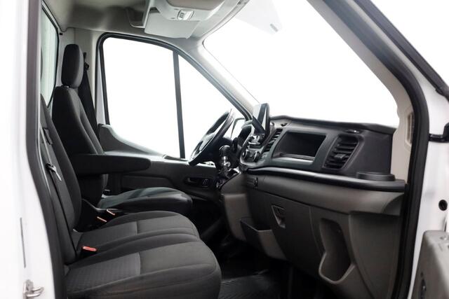 Ford TRANSIT 350 2.0 TDCI 130pk Bakwagen met achterdeuren 10-2020