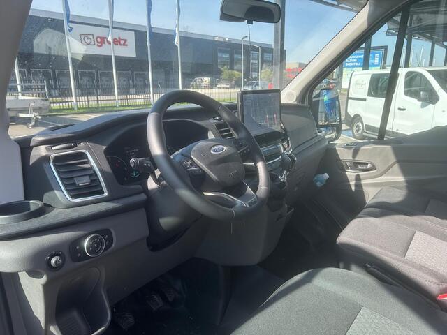 Ford TRANSIT 350 2.0 TDCI L4H1 Trend Bakwagen | Uit voorraad leverbaar | Gesloten Bak met Deuren | Kenteken 2024 | Bluetooth | Cruise Control | Voorruitverwarming | Laadvermogen 1303 KG | Sync4 |